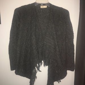 dark grey hollister sweater